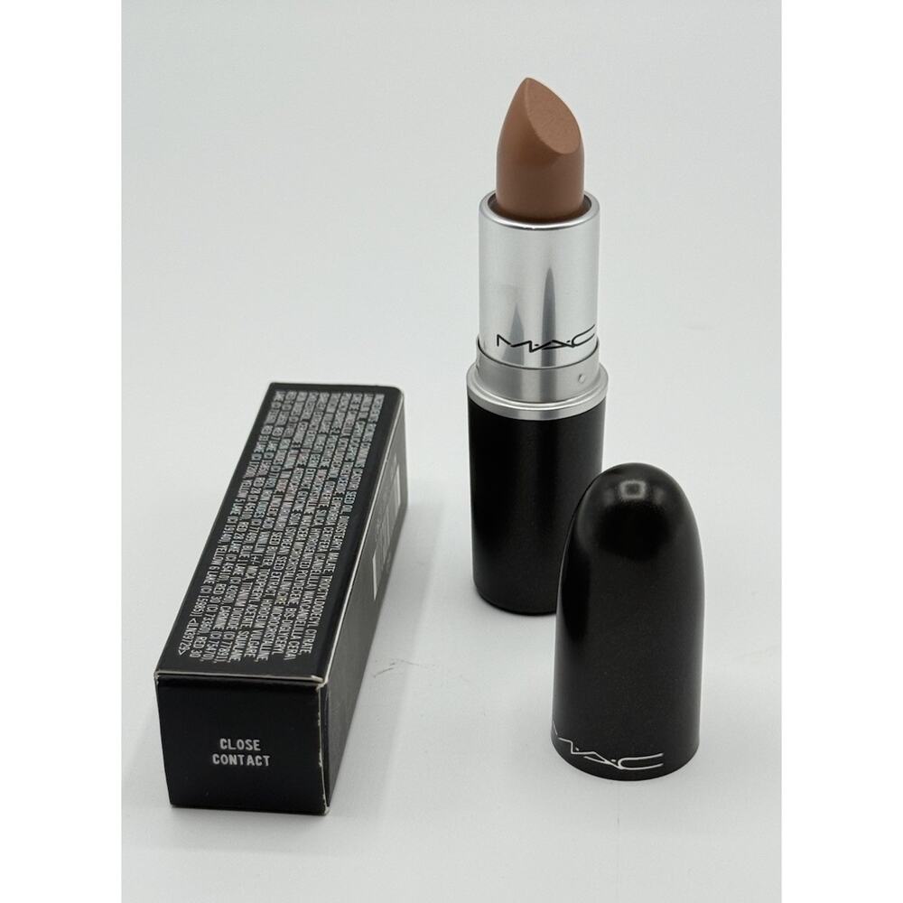 MAC Amplified Creme Lipstick Close Contact Full Size NIB Rare Discontinued